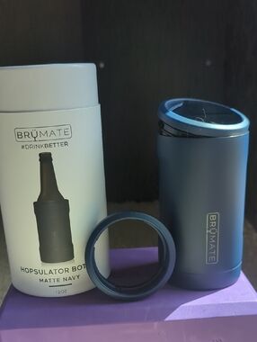 BrüMate Matte Navy Hopsulator Bottle Cooler